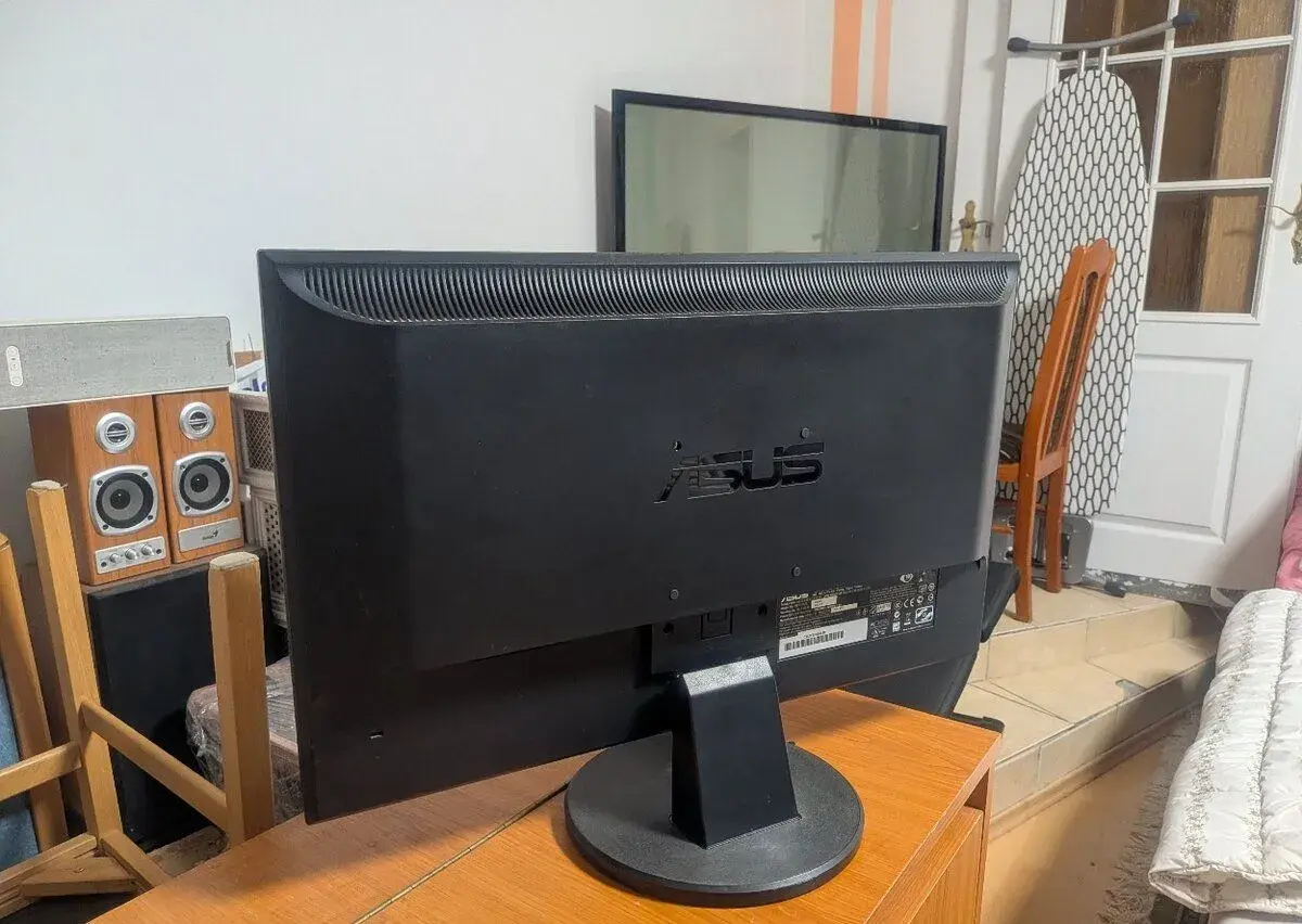 Monitor ASUS