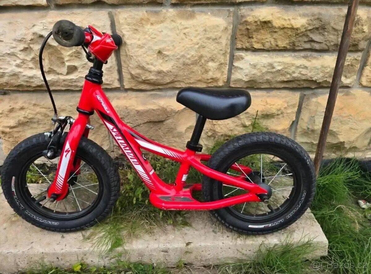 Dětské odrážedlo specialized