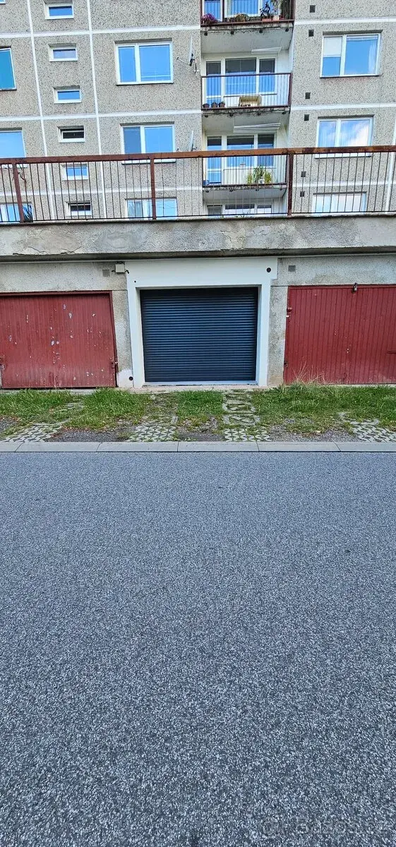 PRODEJ GARÁŽE 19 m² – LIBEREC, ULICE SNĚHURČINA Osobní vlast