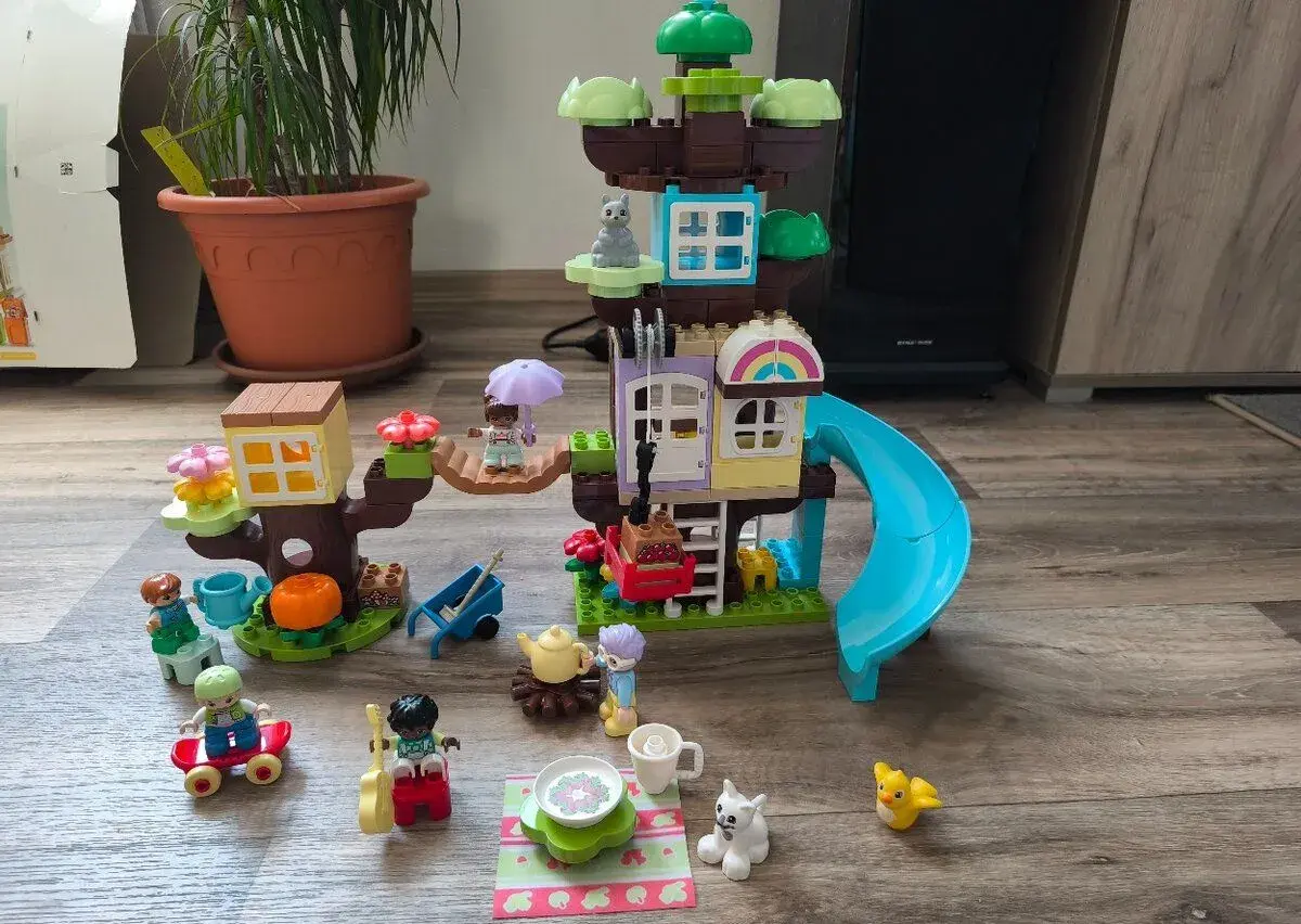 LEGO Duplo 10993 Dům na stromě 3v1