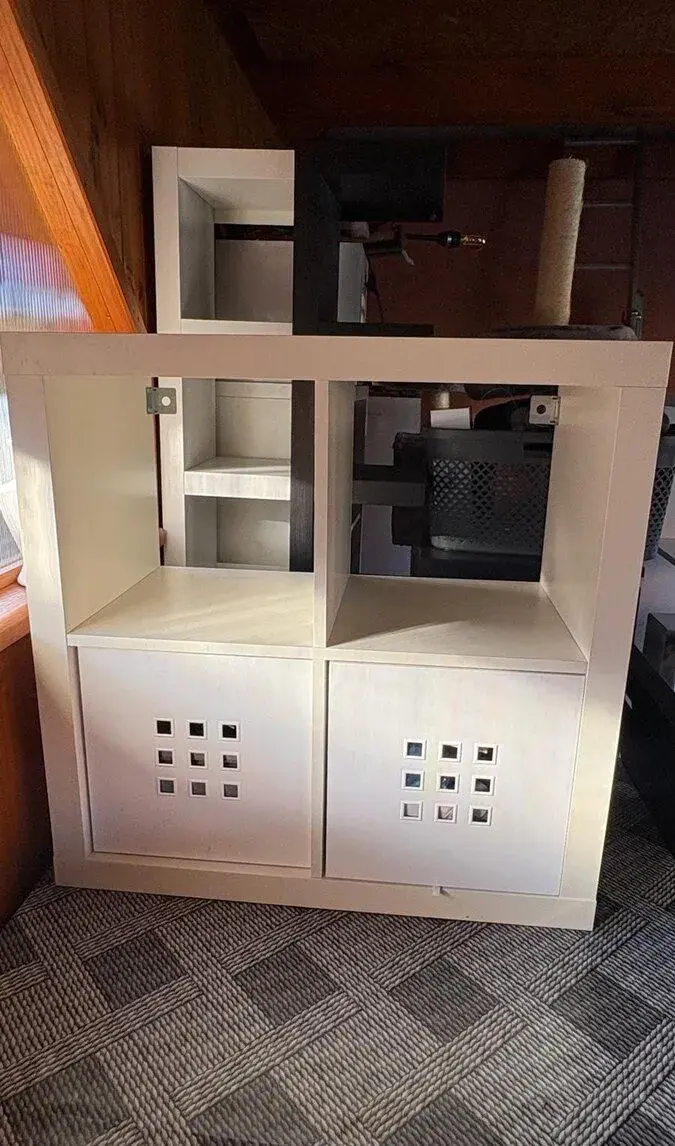 Policový díl Ikea