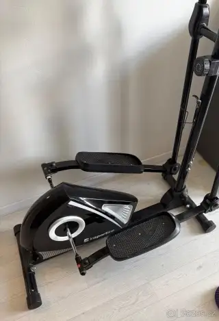 Eliptický trenažer