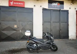 Linhai Skútr ADV BUCK 125