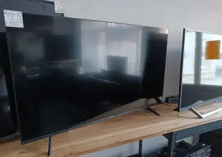4K Smart TV hisense 43"=109cm dvb-t 2 WiFi