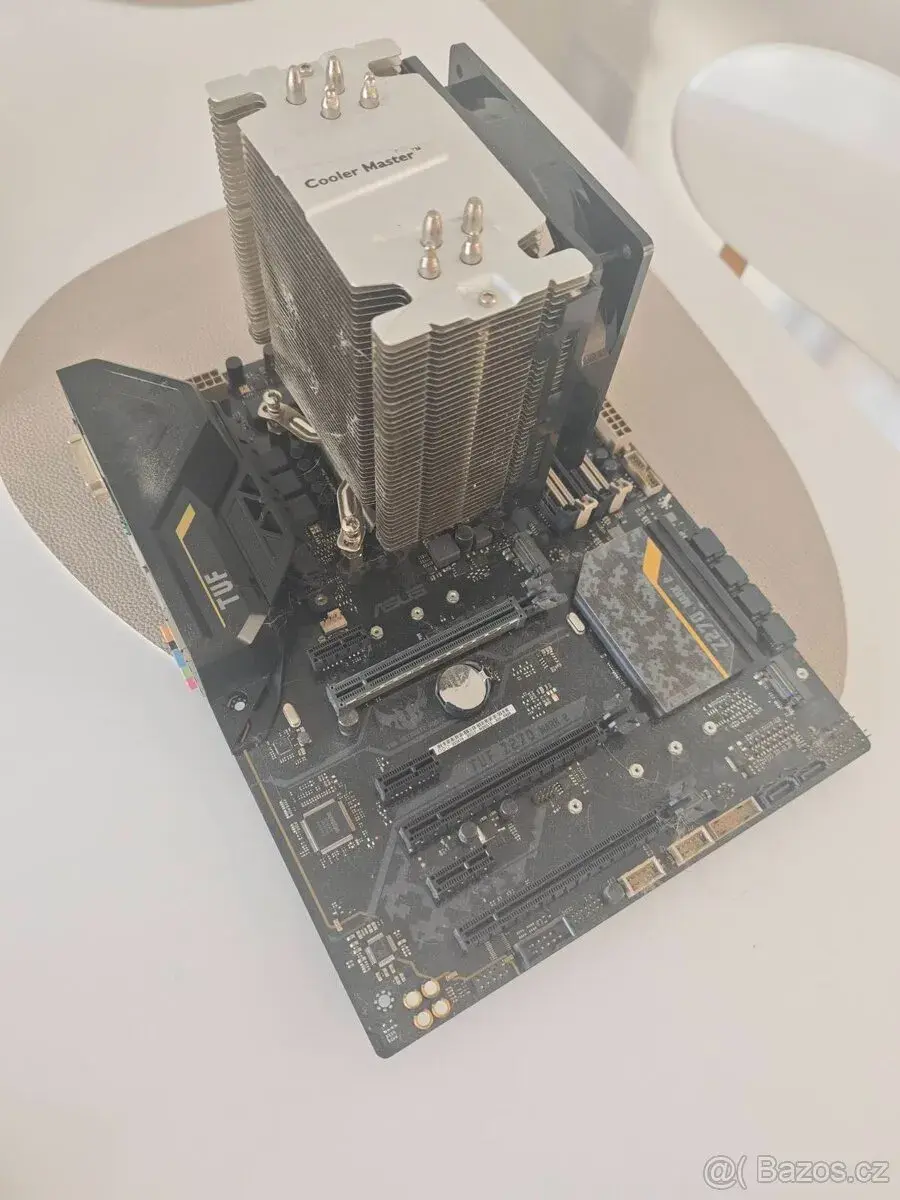 Základ pro herní PC: ASUS TUF Z270 Mark 2 + i5-7500 + 500W C