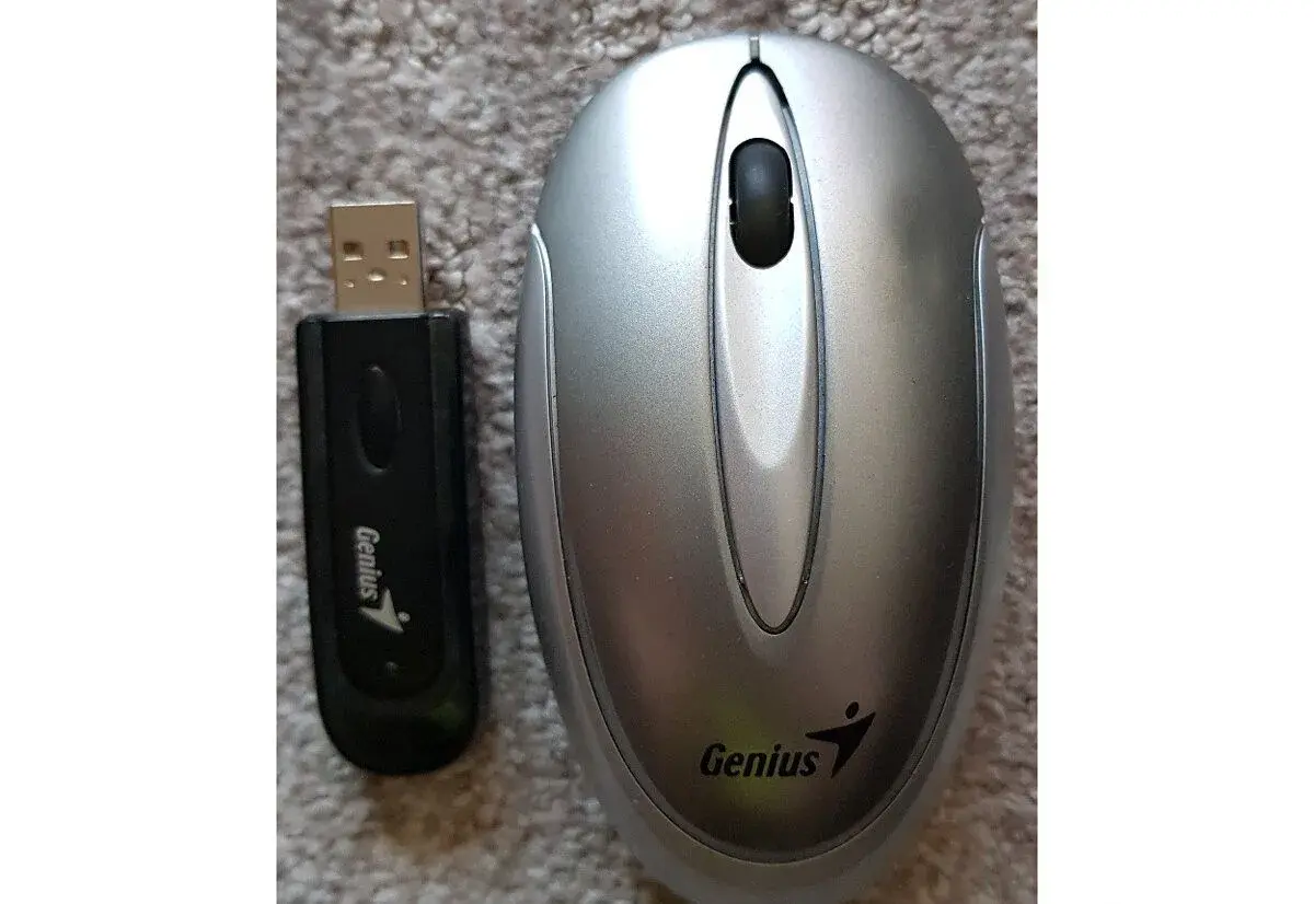 Myš optická bezdrátová Genius USB