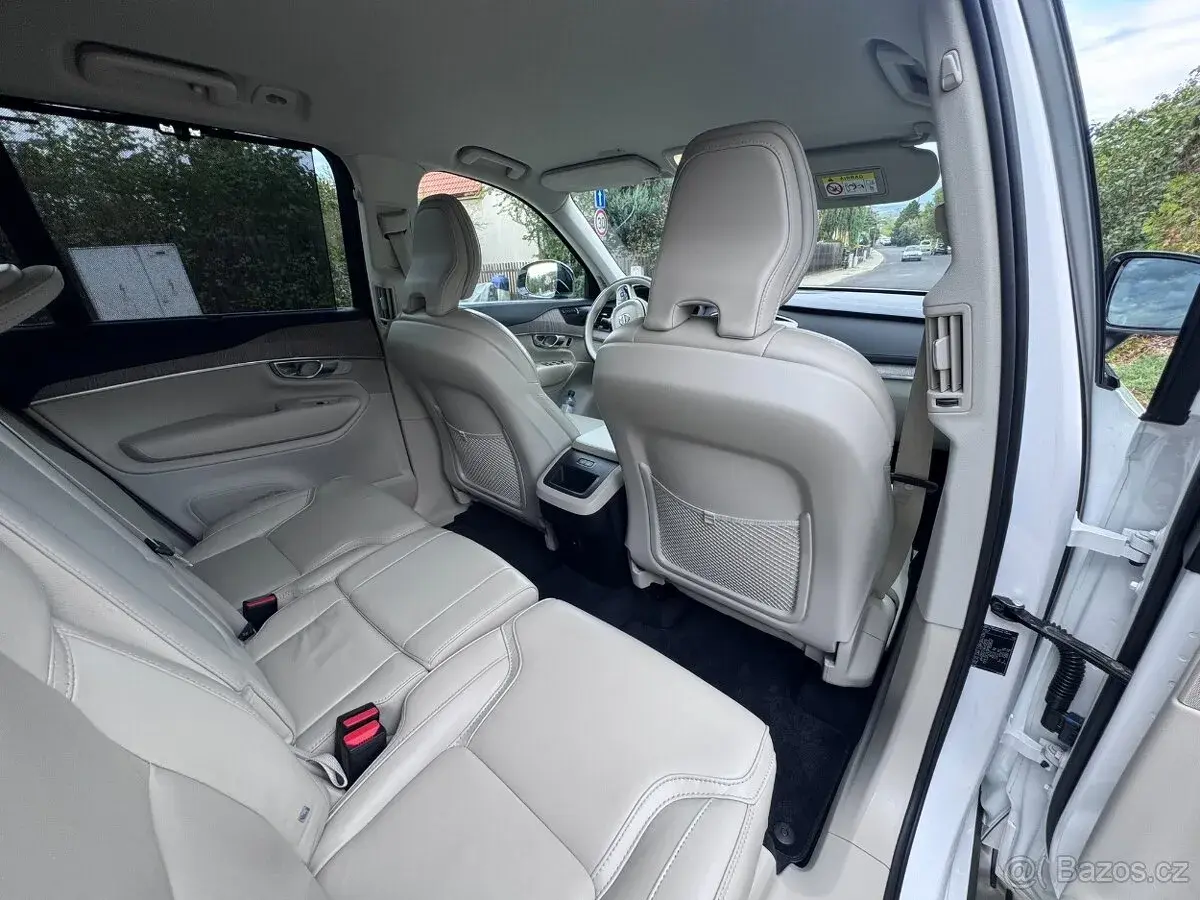 Volovo XC90