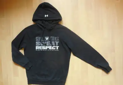pánská Under Armour černá mikina, nápis kapuce S -M/170