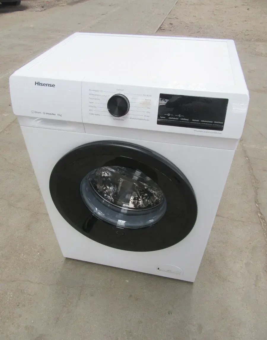 Pračku Hisense přední plnění. Na 8kg prádla. Parkrát