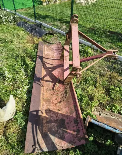 Sněhová radlice za traktor + čelní radlice