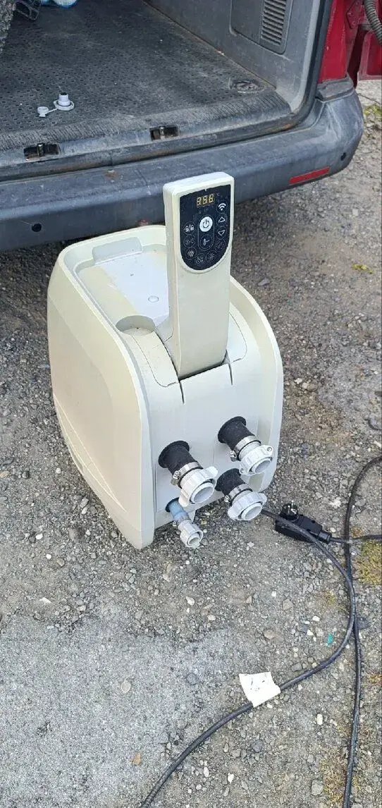 Motor k vířivce + příslušenství