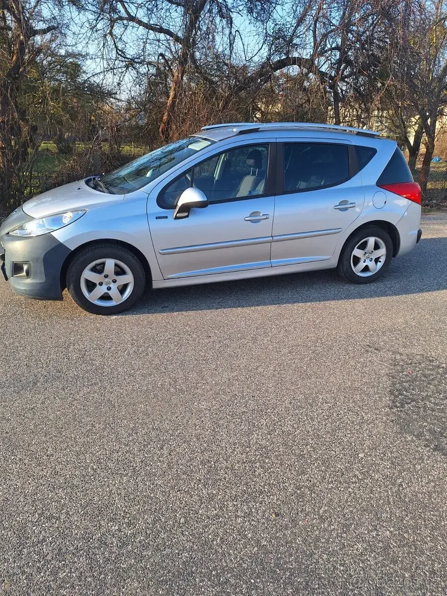 Peugeot W – 2010, 169 000 km