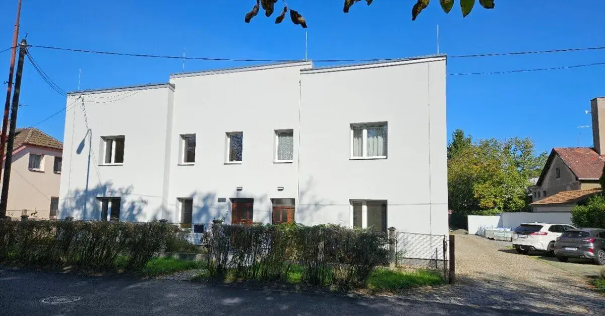 Pronájem kompletně vybaveného bytu 5+1 v Poděbradech