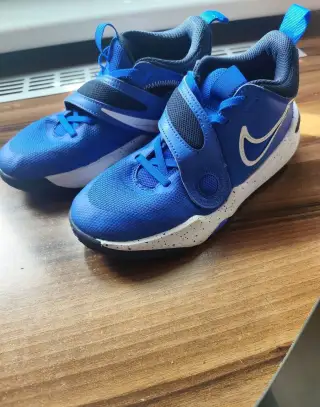 Boty na basketbal Nike 36