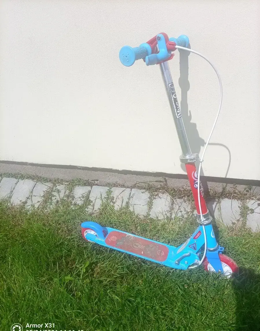 Koloběžka kovová