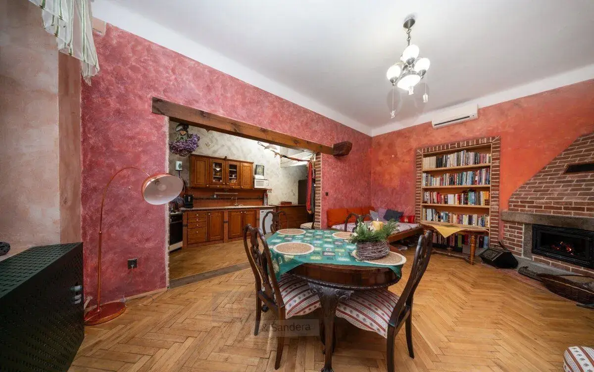 Prodej rodinného domu 182 m², pozemek 236 m², J.Š. Baara Čes
