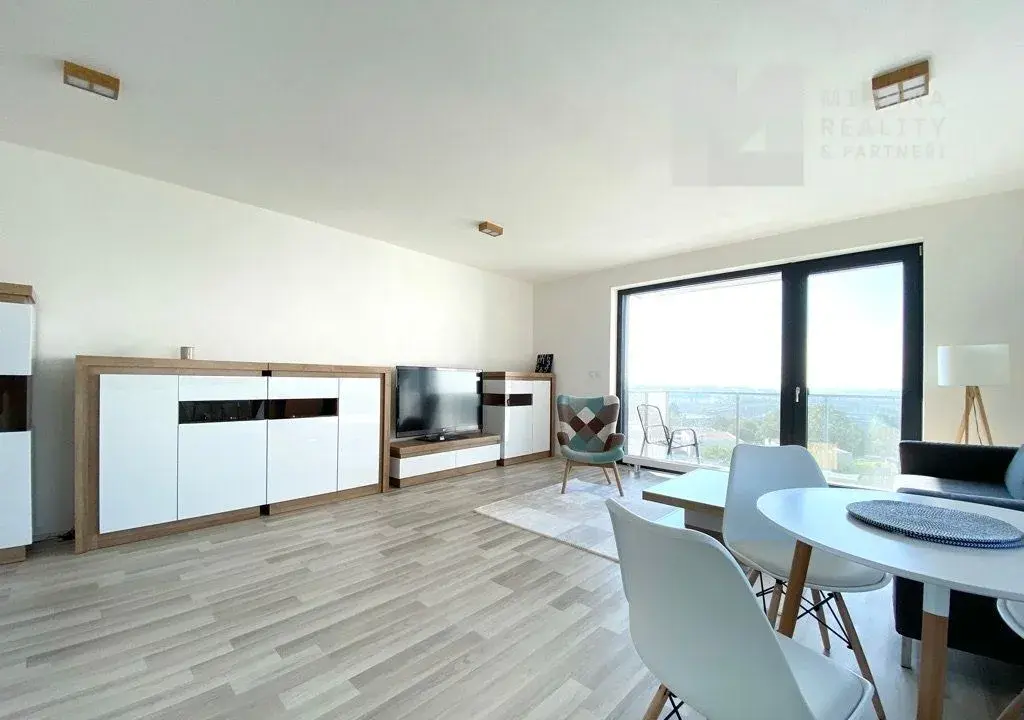 Pronájem bytu 2+kk, Brno - Sadová, ul. Kumpoštova