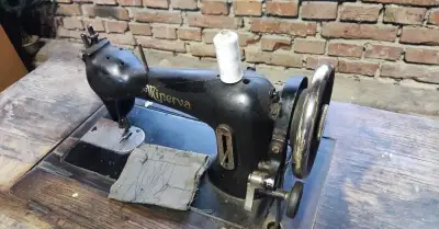 Minerva-šicí stroj
