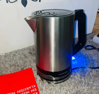 Nová rychlovarná konvice Klarstein . Lze zaslat