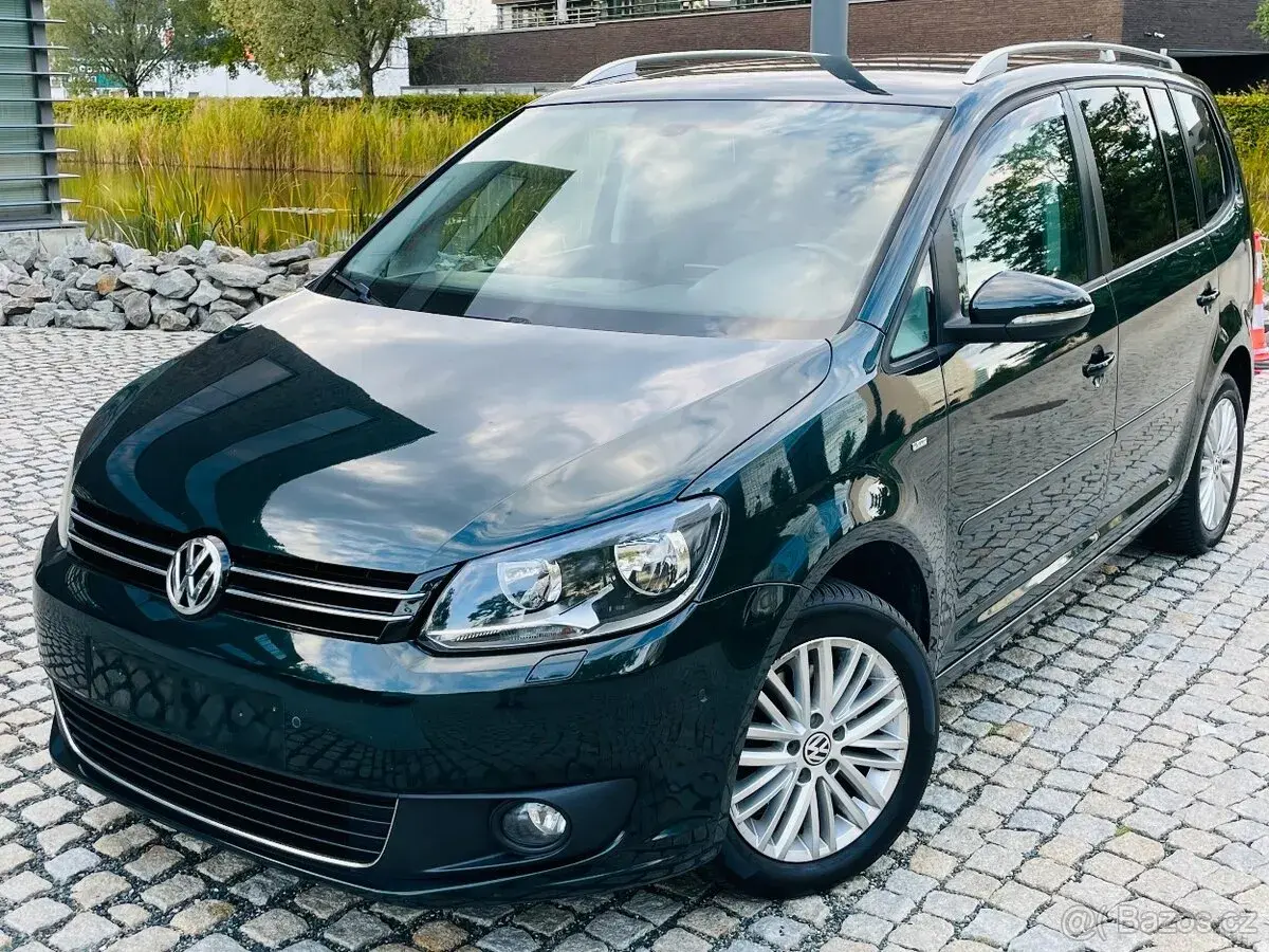 Volkswagen Touran – 2014, 157 969 km