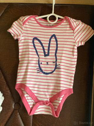 Body se zajickem s kr.ruk.vel.86 FaF nove a moc pekne
