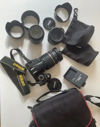 Nikon D3100 + 3 objektivy Nikkor / Tamron- kompletní sestava
