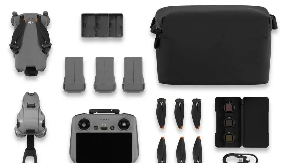 Dron DJI Mini 5 Pro Fly More Combo (DJI RC2)