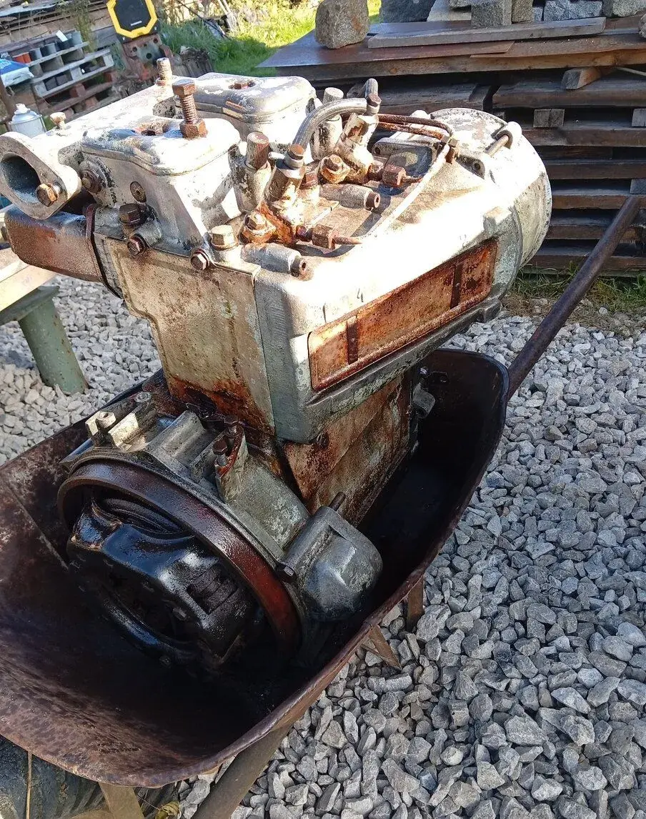 Motor Slavia 2S90