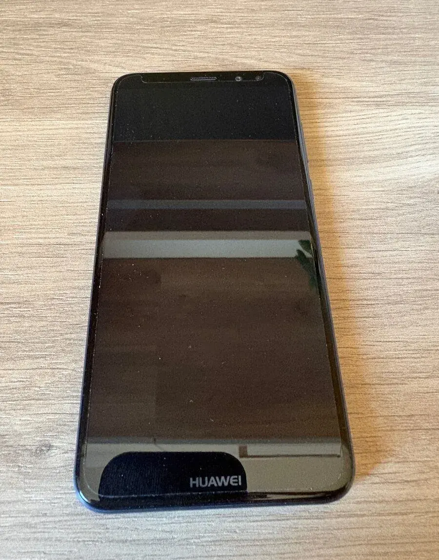 Huawei Mate 10 Lite 64 GB – zánovní stav