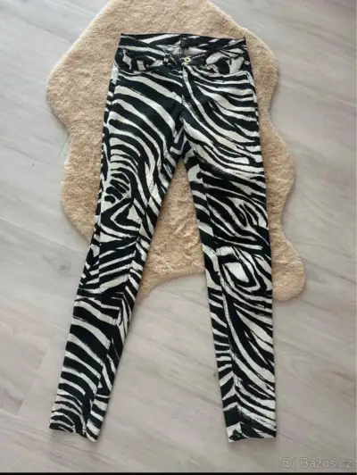 Krásné kalhoty XS 34 H&M zebra zebří