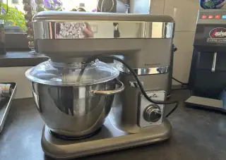 Kuchyňský robot ETA Gratussino