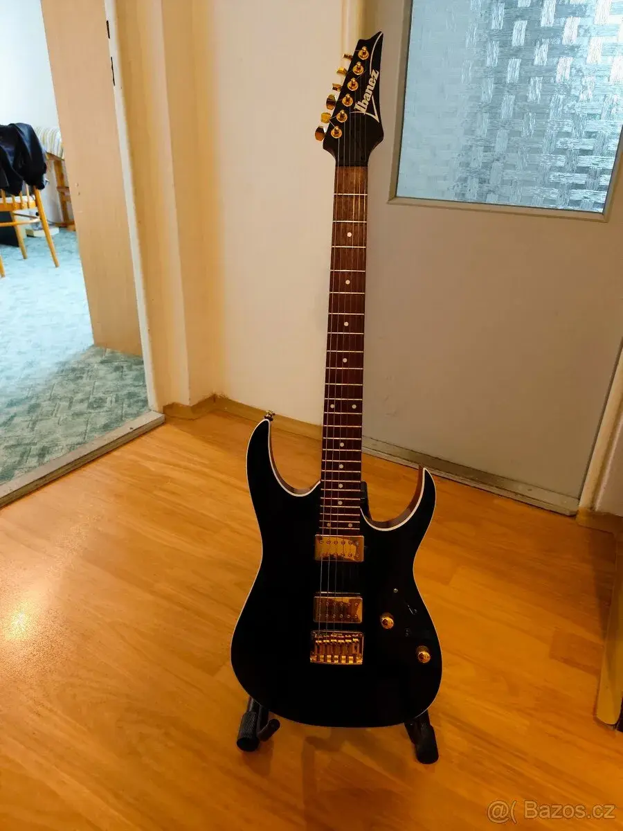 Elektrická kytara IBANEZ RG421HPAH