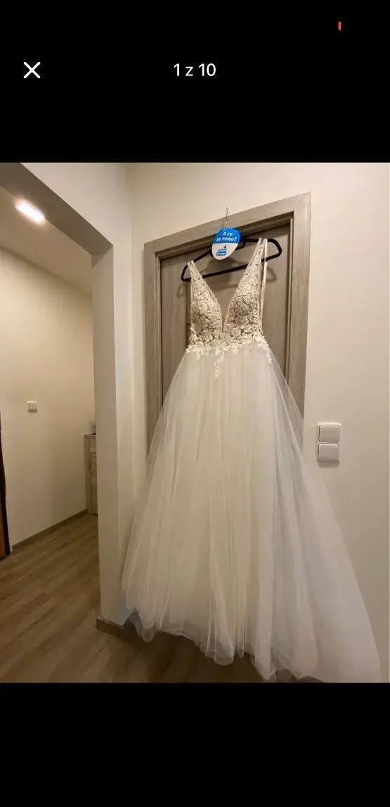 Svatební šaty velikosti 38