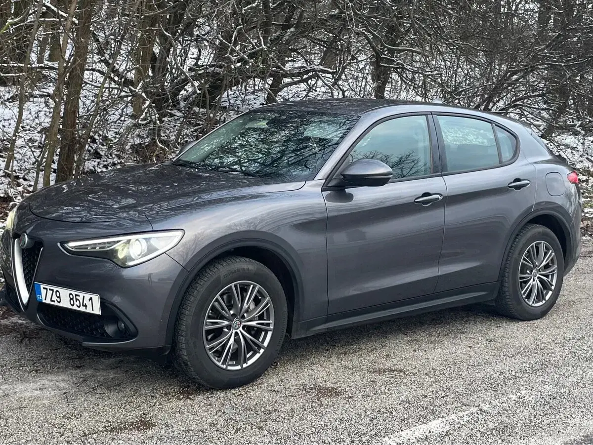Alfa Romeo Stelvio – 2020, 180 000 km