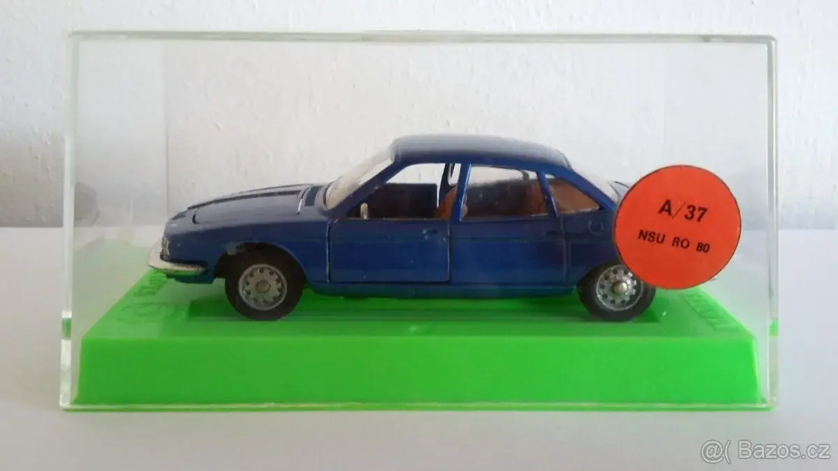Starší model Mebetoys 1:43 Nsu Ro 80 wankel
