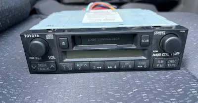 Autorádio Toyota Landcruiser