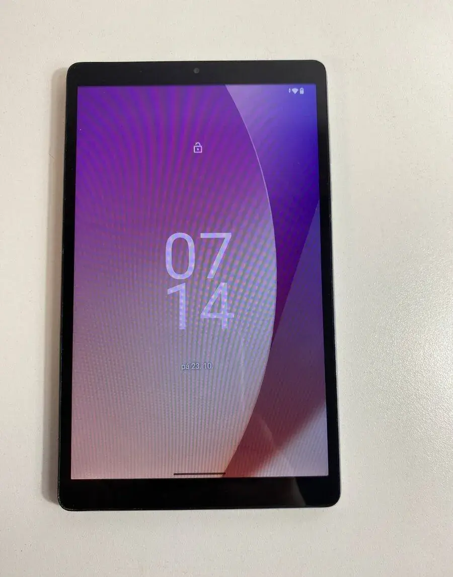 Tablet Lenovo Tab M8 8" s obalem, záruka 12 měsíců