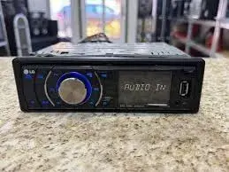 LG LCF600UR , USB , MP3 , CD , AUX , 4 X 53Watt