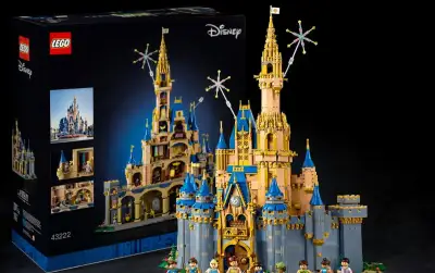 🏰 LEGO 43222 Disney Zámek (Disney Castle), NOVÉ + 🎁 za 800