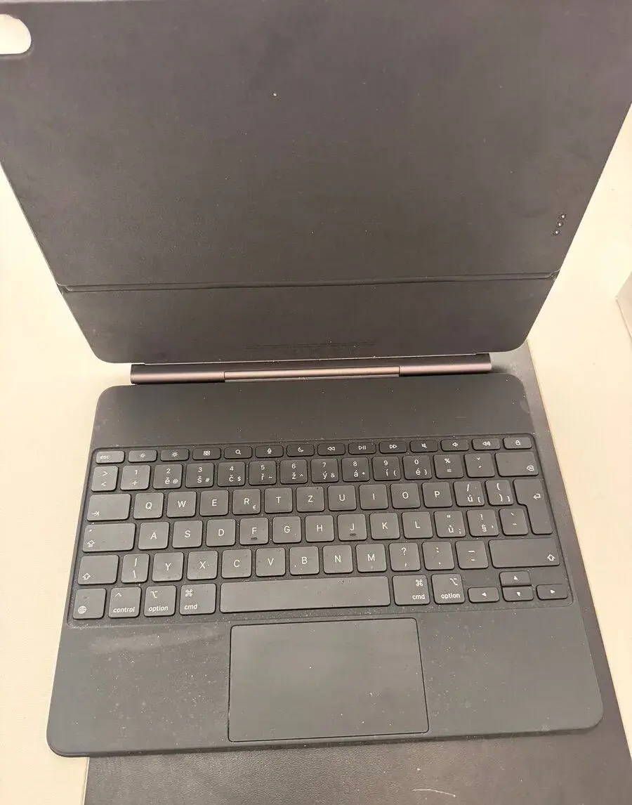 iPad Magic Keybord