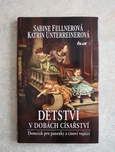 kniha Dětství v dobách císařství