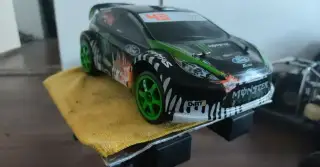 RC auto Traxxas fiesta ken block vxl