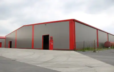 Pronájem SKLADY ,obchodních prostor v Bohumíně, 2200 m2