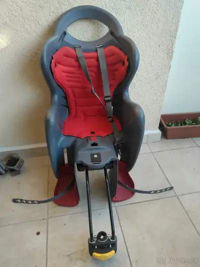 sedačka na kolo-zadní