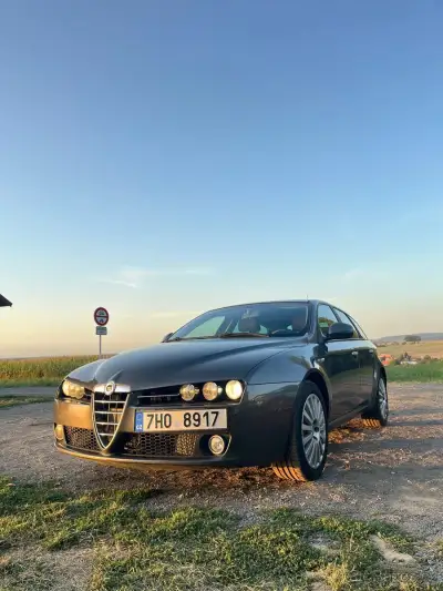 Alfa Romeo 159