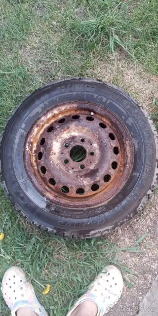 Suzuki Samurai