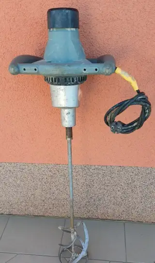 Ruční míchač na beton KINZO