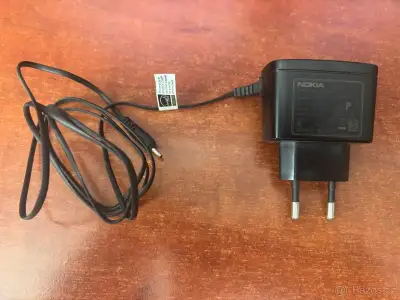 Originální nabíječka Nokia AC-3E 5V / 350mA – 2mm
