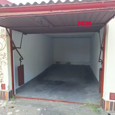 Prodej garáže 27 m2 v Chebu