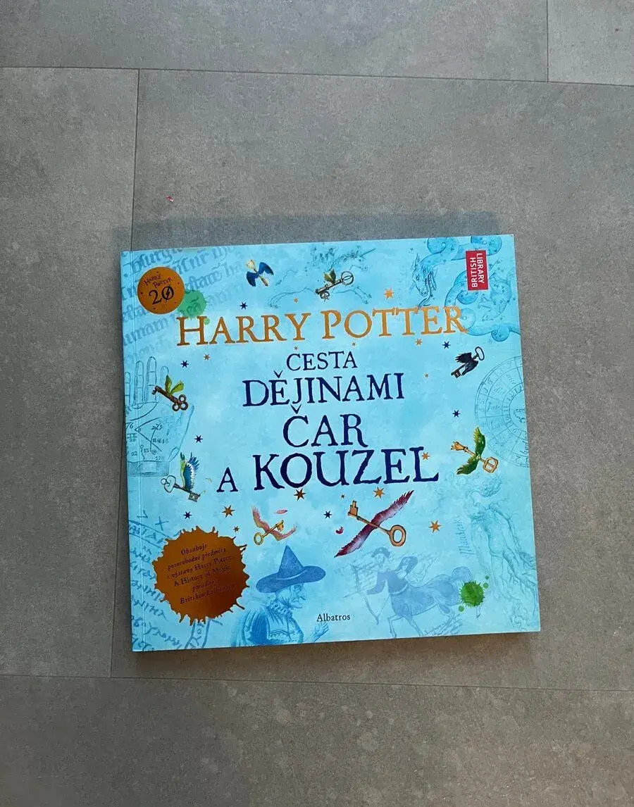 Kniha HP